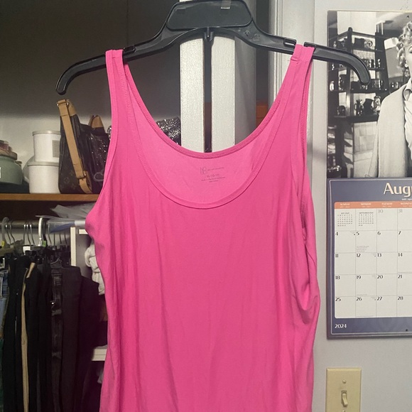 Tank top - Picture 1 of 3